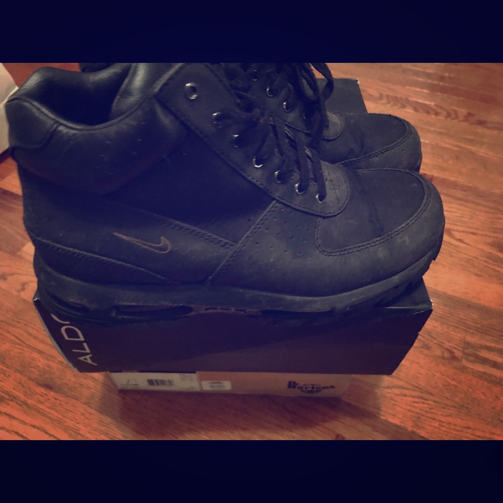 Nike ACG Boots